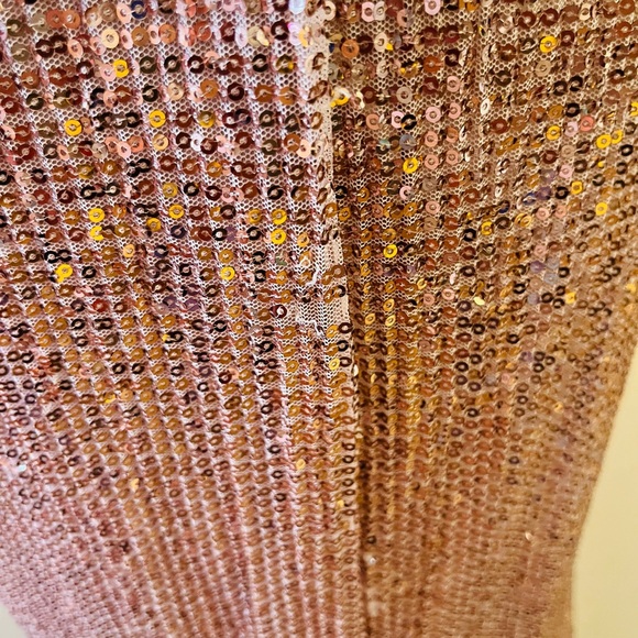 Hello Molly DREAMY SHINE SEQUIN MAXI DRESS ROSE‎ GOLD - Picture 6 of 12